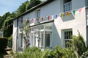 Image of Charming cottage in spectacular location with private beach access