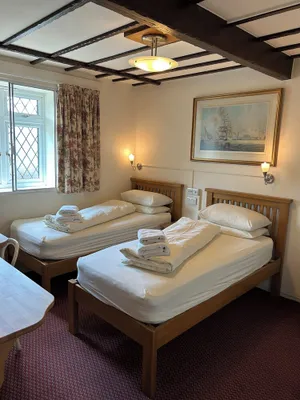 Image of Oakwood Bed and Breakfast Heathrow