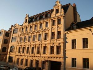 Image of Wilhelminian style house - spacious with antique details near the old town
