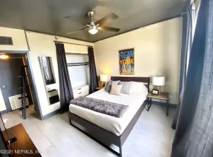 Image of Jacksonville Downtown Living : Near FSCJ