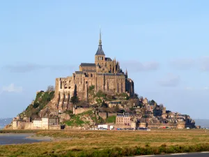 Image of Bay of Mont Saint Michel apartment with pool