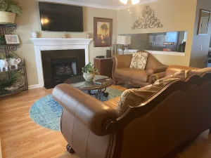 Image of Spacious - Private 2 BRS  Private 2 Baths
