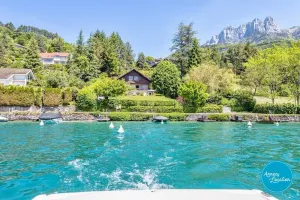 Image of Le Fartot: Rustic House with Private Dock.
