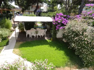 Image of Villa, full of charm, only 50m away from the beach!