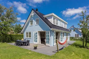 Image of Modern holiday home near the sea