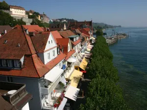 Image of 3-room apartment directly on the lake promenade