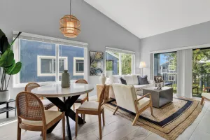 Image of Clean, modern and bright 2 bedroom, 2 bath in West Boca