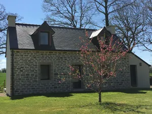Image of Charming cottage renovated to nine, near Locronan and Beaches at 4km, 3 Stars *