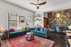 Image of Stylish 2-Bedroom Apartment in Garden District