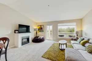 Image of Condo with free WiFi and ocean\/lighthouse views - dogs welcome