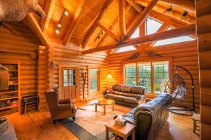 Image of Dancing Bear Lodge--Log Cabin Getaway