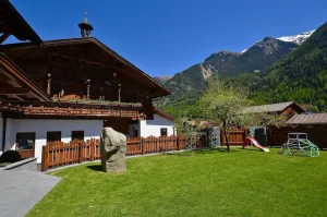 Image of Holiday house Umhausen for 1 - 12 persons with 5 bedrooms - Twin house