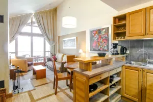 Image of One bedroom apartment with fireplace and balcony