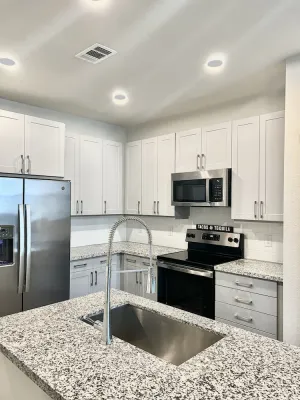 Image of HTX Lovely 1 Bedroom Condo with Pool