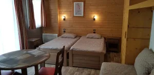 Image of 100m from resort center, 2nd floor, balcony, tv, ski locker, 30m², Brides Les Bains