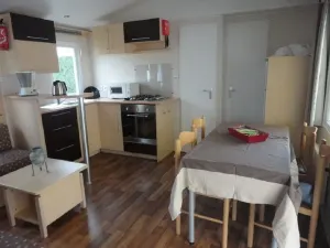 Image of Mobile home in a family campsite 3 km from the beaches