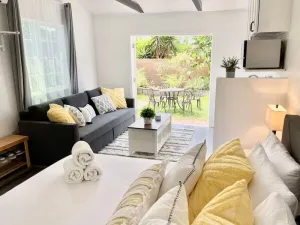 Image of Hidden King Suite with Garden Parking - 4 Guest
