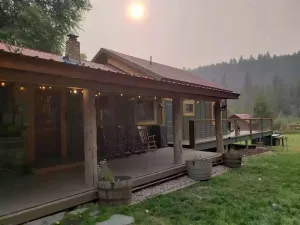 Image of Cozy Lake Front Cabin on Chain Lake!