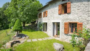 Image of Beautiful renovated stone house with large garden in the heart of the Pyrenees