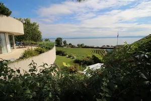 Image of Studio with breathtaking view of Lake Neuchâtel