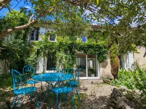 Image of Charming Riverside Retreat: Cozy Cottage with Terrace, Garden & Wellness Services