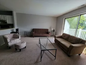Image of Spacious, large 1 bedroom condo in Chelbourne Plaza community!