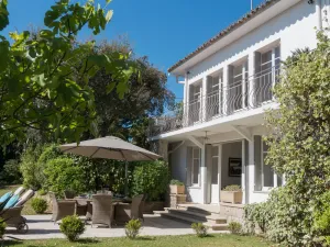 Image of Exceptional Accommodation With Private  Pool And Sea Views