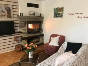Image of LA PETITE MAISON