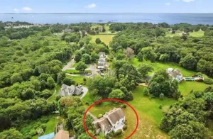 Image of 5-star Luxurious 4 Bedroom Home by the Beach and Minutes from Mystic