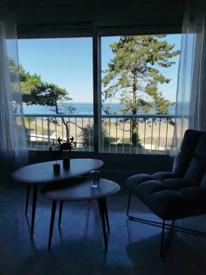 Image of Remarkable residence facing the wonderful Bay of Douarnenez!
