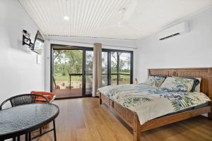 Image of Spacious modern Bungalow Desert Rose: 10 minutes to Litchfield National Park