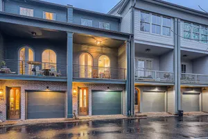 Image of Posh Townhome in Beautiful Lake Claire