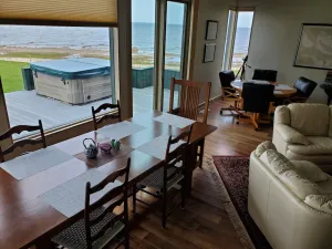 Image of North Shore Retreat