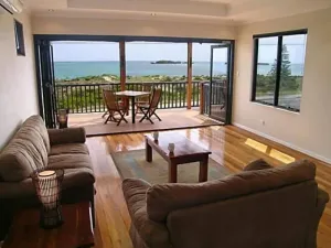 Image of House Shoalwater Beach