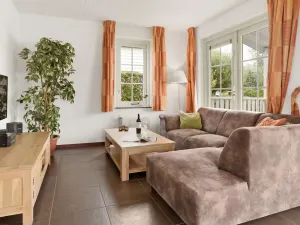 Image of Lovely Holiday Home on Water With Garden