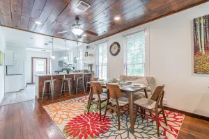 Image of Free parking, Walk to Botanical Garden, PS4, Grill, Private fenced backyard, Pets allowed