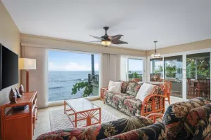 Image of Banyan Tree 200  - oceanfront condo with wraparound lanai