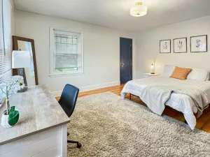 Image of 3 Br For 9 Guests -large Beautiful 3 Story Duplex