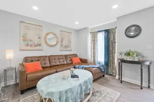 Image of Modern Oasis- Downtown Luxury Stay, Spacious Cozy Home