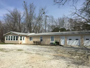 Image of Lake Escape