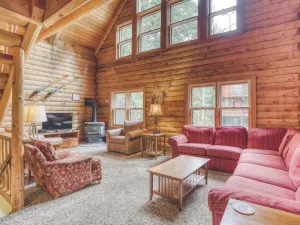 Image of Cedarwood Lodge, hot tub, fireplace, close to hiking, biking. Dogs ok.