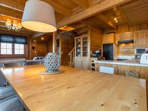 Image of Chalet Pere Noel