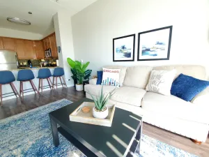 Image of Upscale Condo Close to, Free Parking, Fireplace, Non Smoking Community