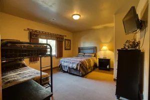 Image of Scenic Lodge- Lewis and Clark Resort