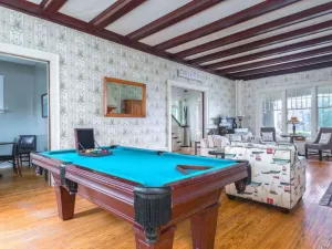 Image of The Captain's Quarters