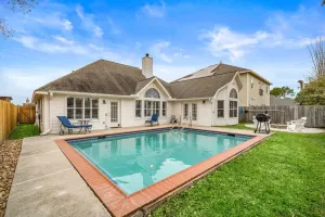Image of Kemah Pool Retreat - Next to Cien Park & Boardwalk Fun