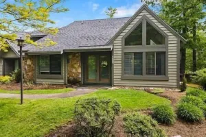 Image of Charming Getaway l recently renovated l Hidden Valley l 4BR+3Bath l Hot Tub