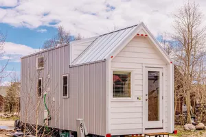 Image of ☆ Luxurious Tiny House ☆ Rocky Mountain Getaway