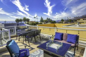 Image of Endless Views & Easy Beach Days at Pacific Sunset