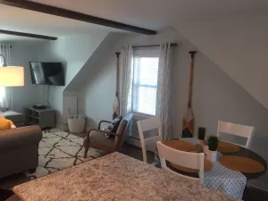 Image of Newly Furnished One Bedroom Just Steps to Ferry Beach